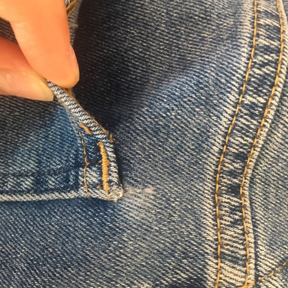 BDG high rise girlfriend jeans - open hem - Picture 9 of 11